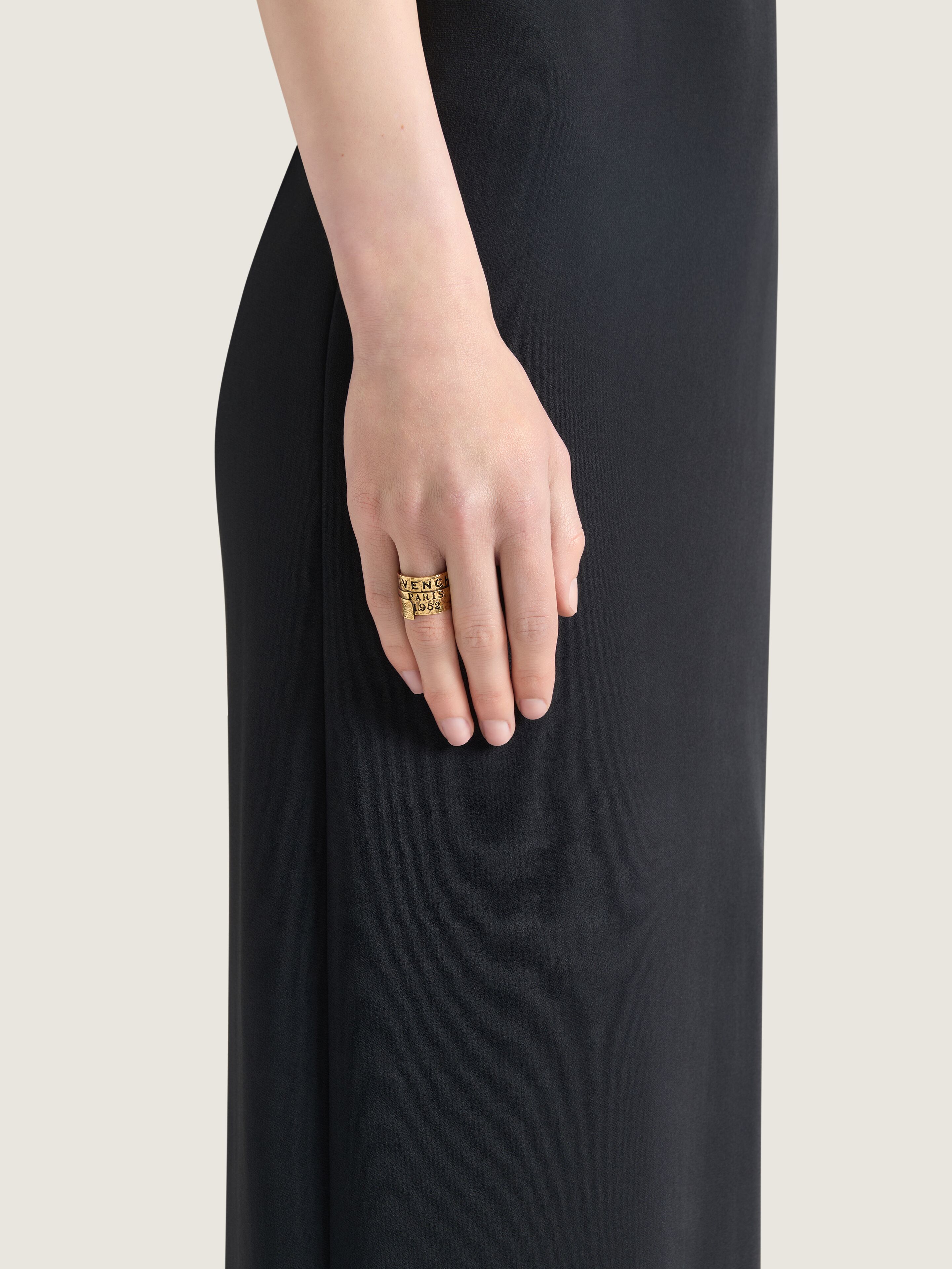 GIVENCHY Tape ring in metal and enamel